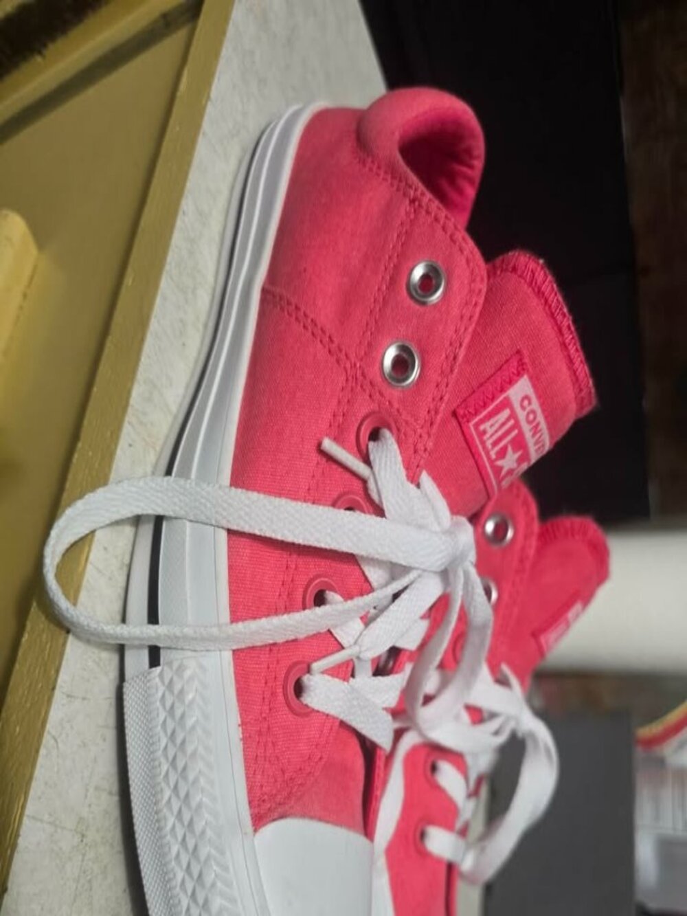 Converse Chuck Taylor All Star Madison Women's Size 8